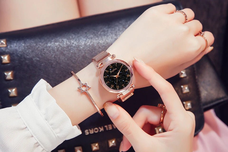 Montre Femmes Ciel Étoilé à Bracelet Magnétique CELESTIA™ - giftlovecanada